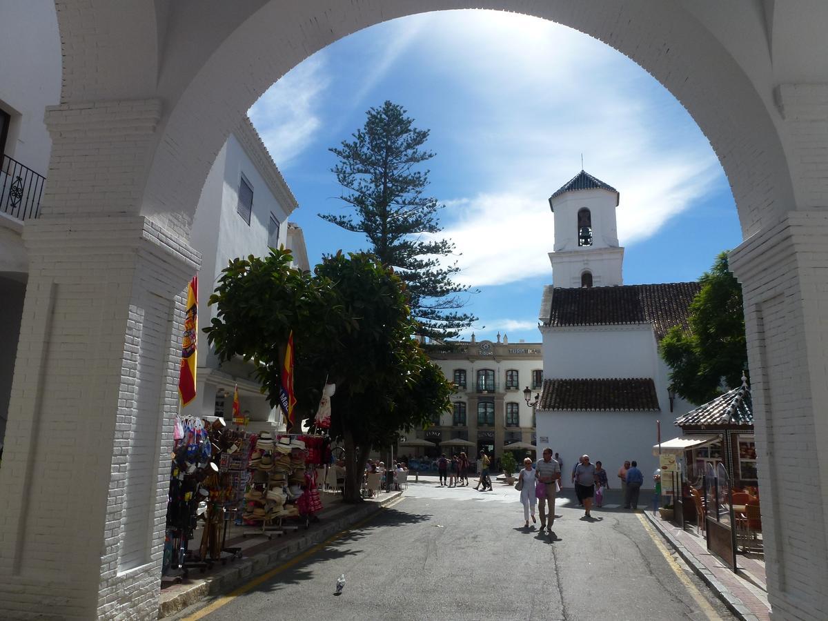 Apartamento Avenida 2 Nerja Kültér fotó